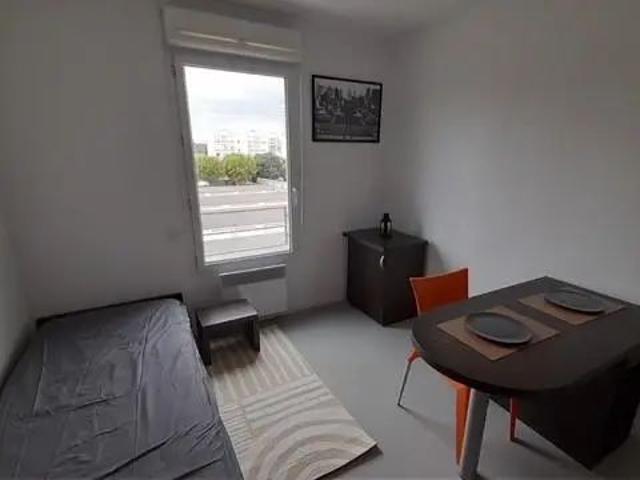 Studio location à Nîmes