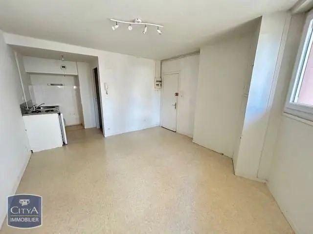 Studio location à Clermont-Ferrand, Clermont-ferrand