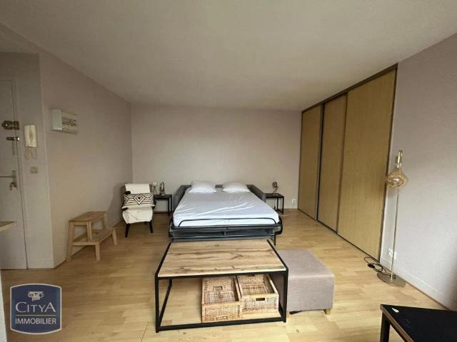 Studio location à Chartres