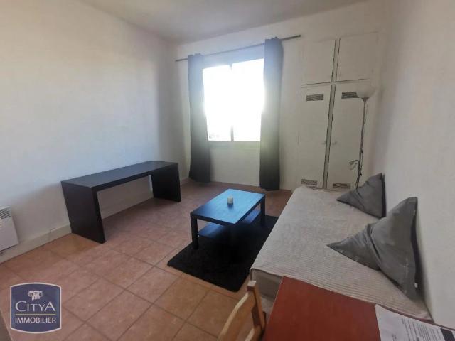 Studio location à Nîmes