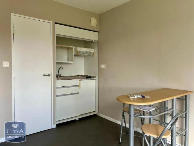 Studio location à Poitiers