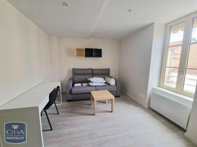Studio location à Roanne