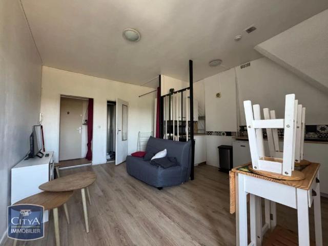 Studio location à Rochefort
