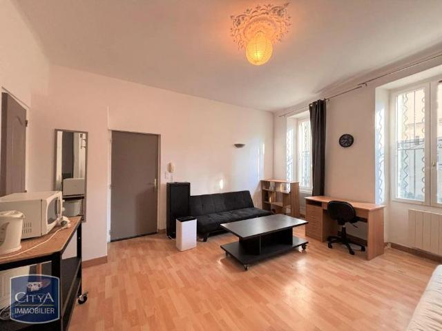 Studio location à Avignon
