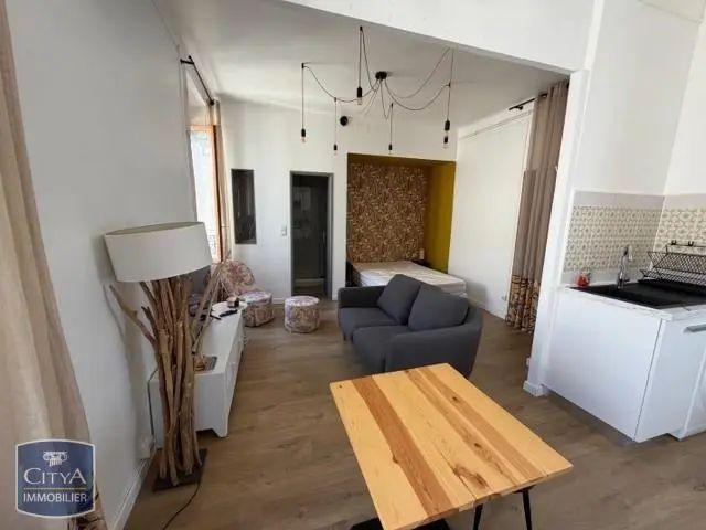 Studio location à Nîmes