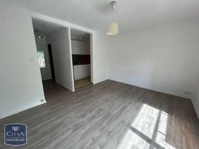 Studio location à Clermont-Ferrand, Clermont-ferrand