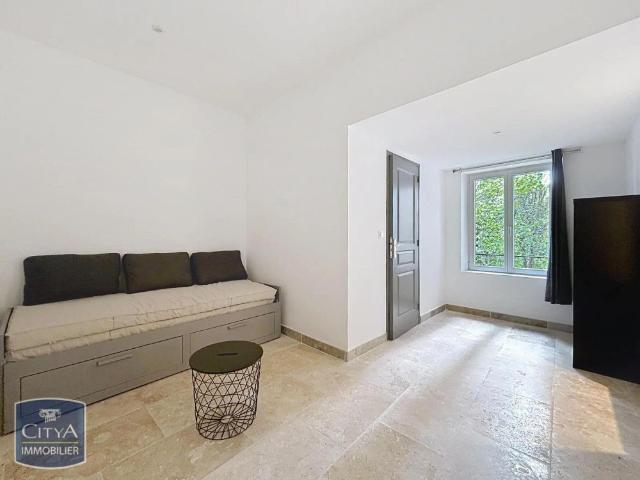 Studio location à Nîmes, Bagnols-sur-cèze