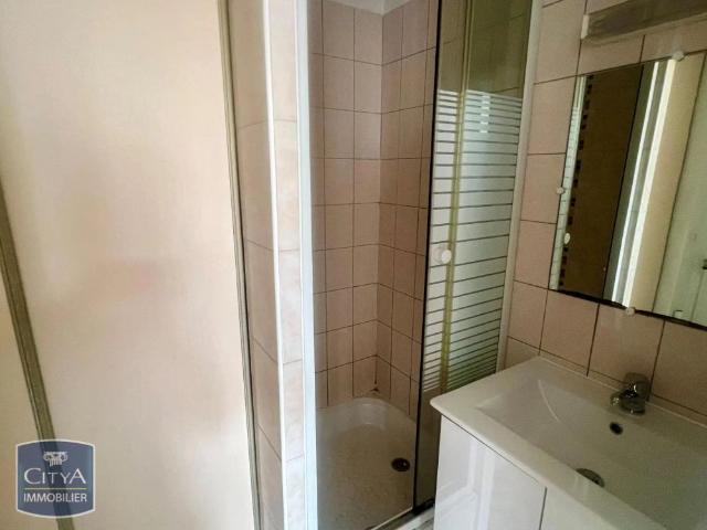 Studio location à Riom