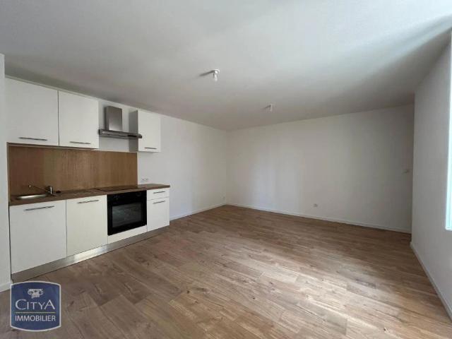 Studio location à Roanne, Le Coteau