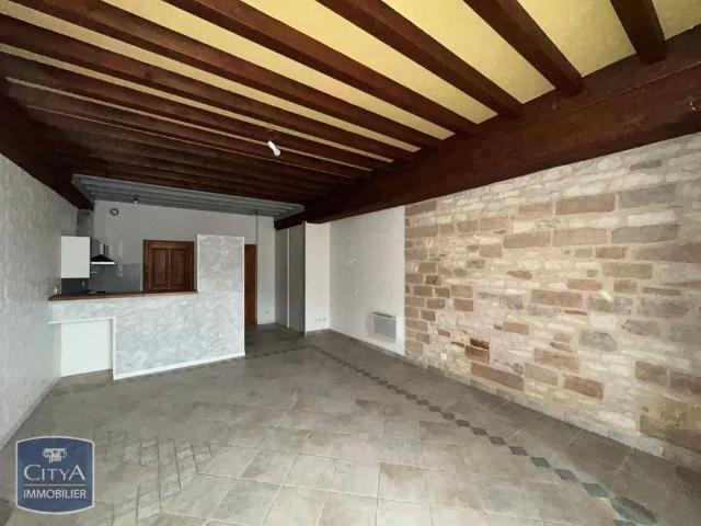 Appartement location à Saint-Pierre, Lugny