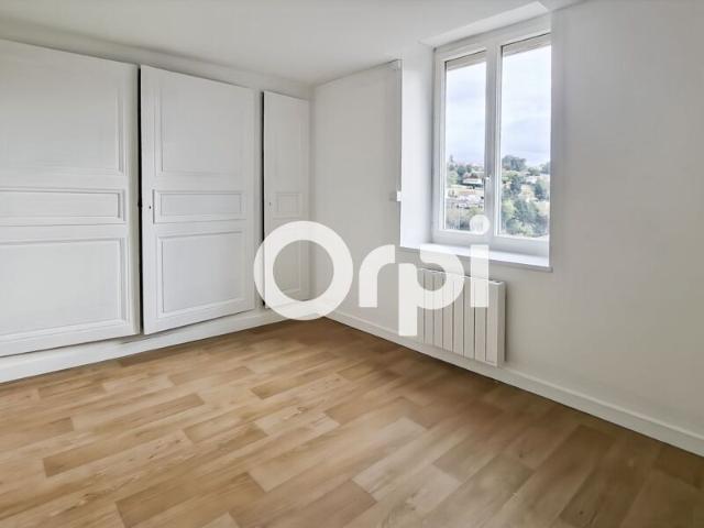 Appartement location à Rampeaux, Saint-Martin-en-Haut