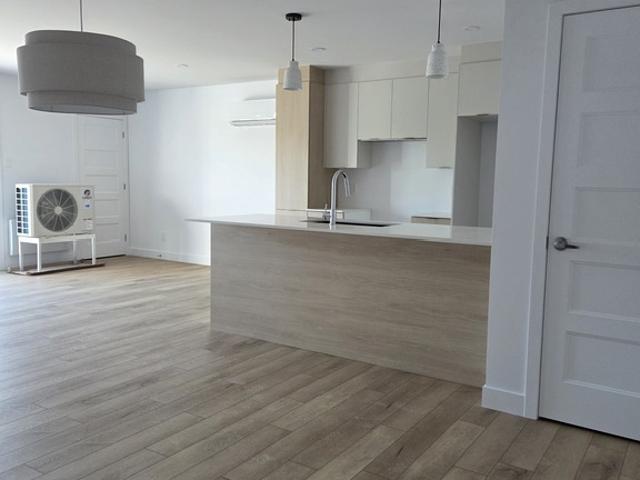 Apartment for rent in La Haute-yamaska, Quebec