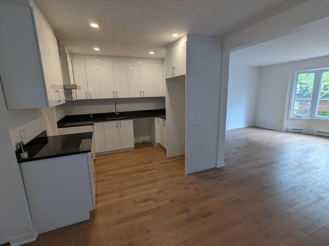 Apartment for rent in St. Leonard's, Quebec