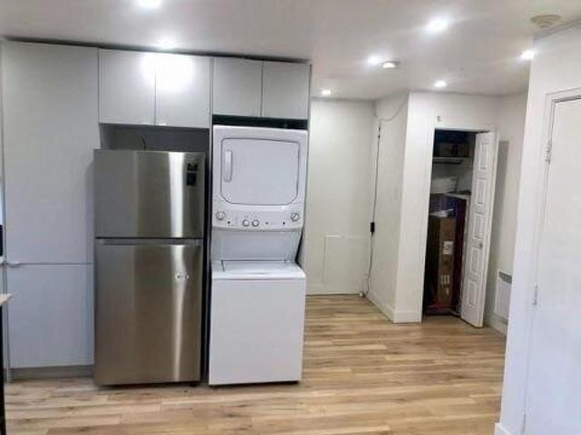 Apartment for rent in St. Leonard's, Quebec