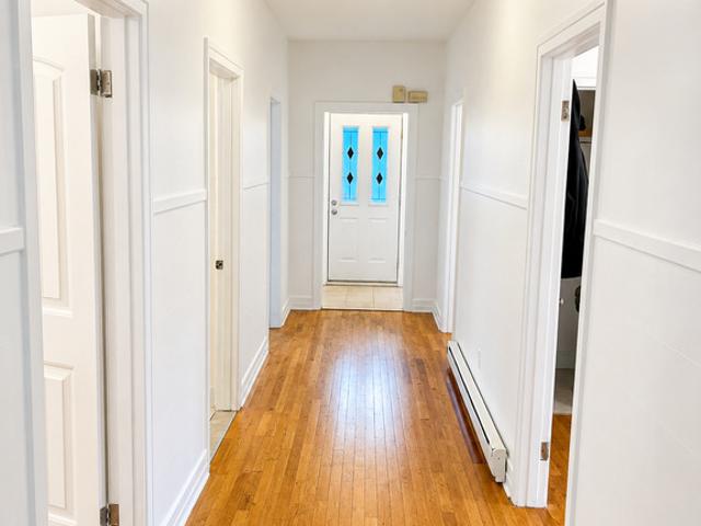 Apartment for rent in Laurentides, Quebec