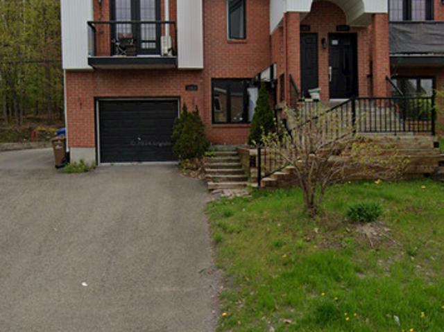 Apartment for rent in Laurentides, Quebec