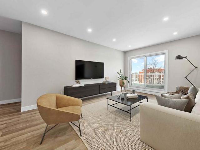 Apartment for rent in Longueuil, Quebec