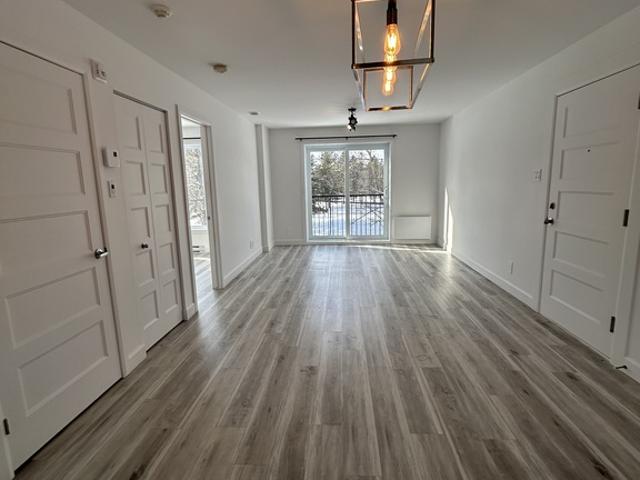 Apartment for rent in Le Haut-saint-françois, Quebec