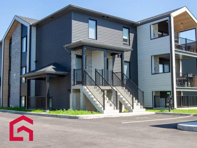 Apartment for rent in Sainte-julienne, Quebec