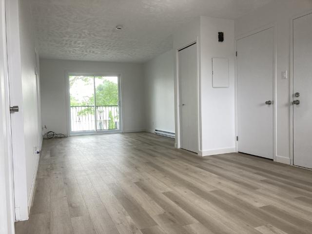 Apartment for rent in Rouville, Quebec