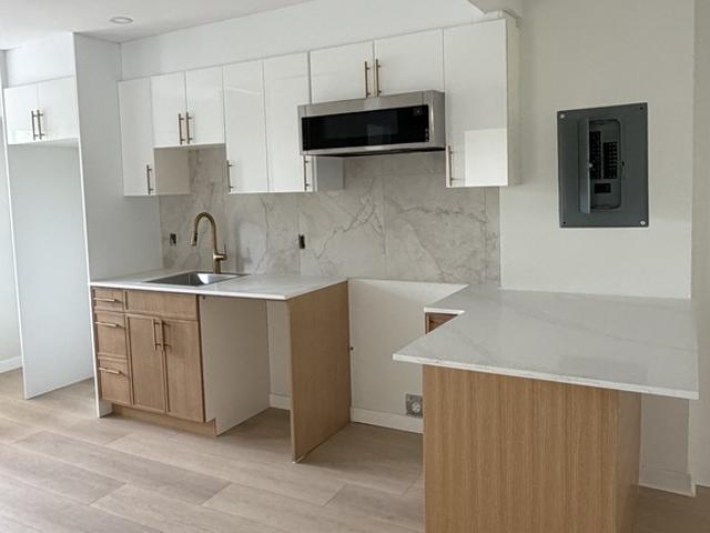 Apartment for rent in St. Leonard's, Quebec