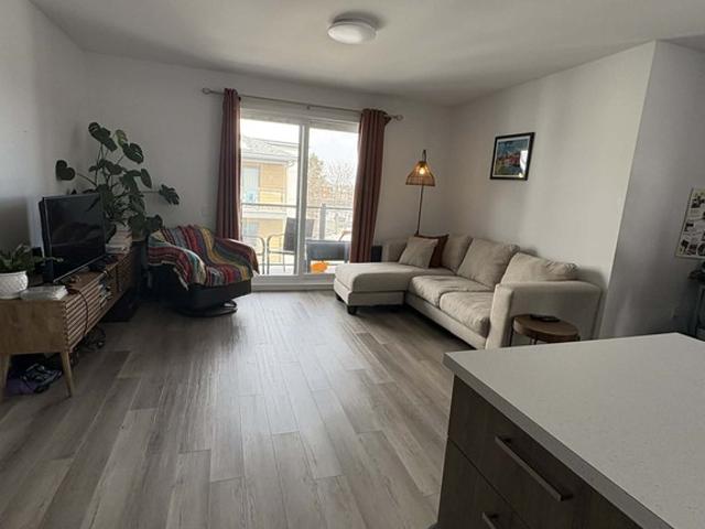Apartment for rent in Saint-pierre, Quebec