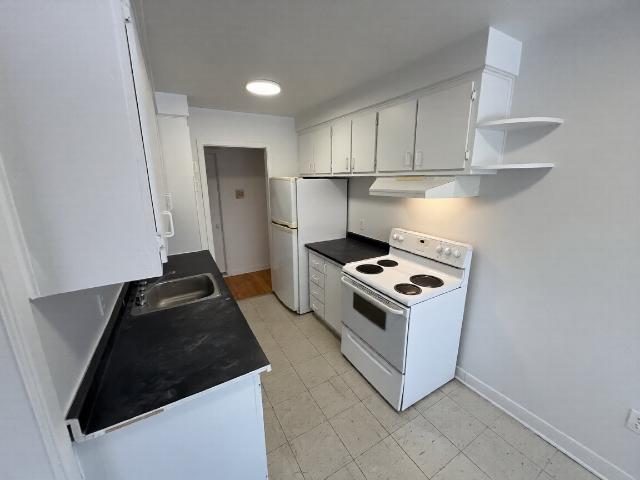 Apartment for rent in St. Leonard's, Quebec