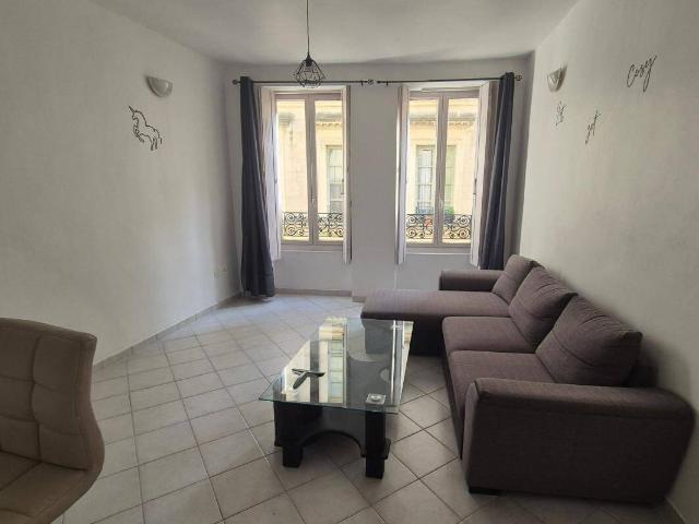 Appartement location à Pont-Saint-Esprit, Gard