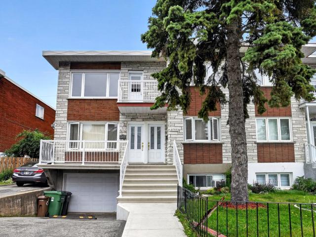 Apartment for rent in St. Leonard's, Quebec