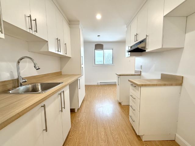 Apartment for rent in Vimont, Quebec