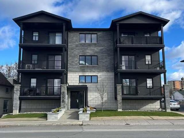 Apartment for rent in Gatineau, Quebec