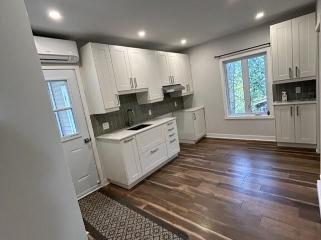Apartment for rent in Longueuil, Quebec