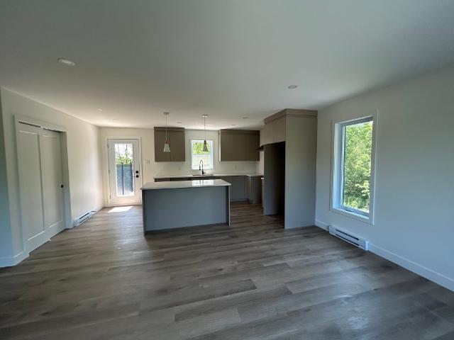 Apartment for rent in Le Val-saint-françois, Quebec