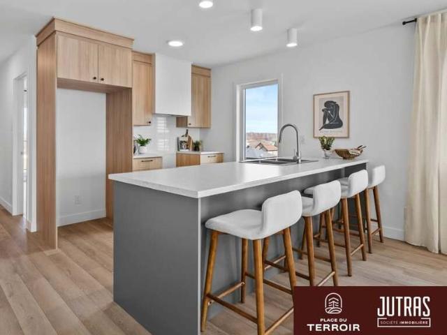 Apartment for rent in Notre-dame-du-bon-conseil, Quebec