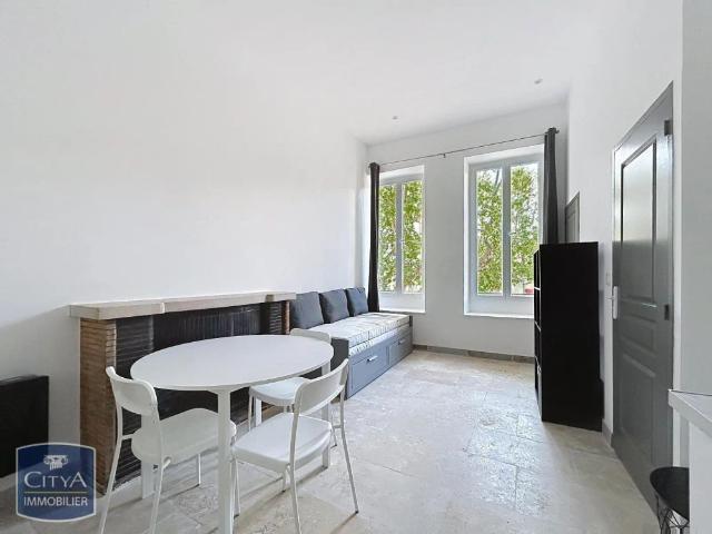 Studio location à Nîmes, Bagnols-sur-cèze