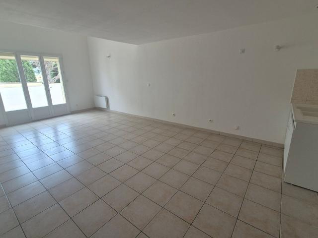 Appartement location à Arles, Saint-martin-de-crau
