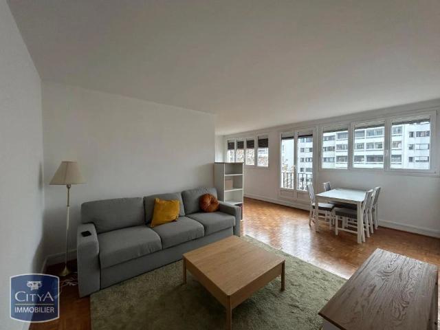 Studio location à Boulogne-Billancourt, Boulogne-billancourt