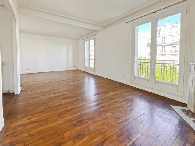 Maison location à Paris 18e Arrondissement, Paris