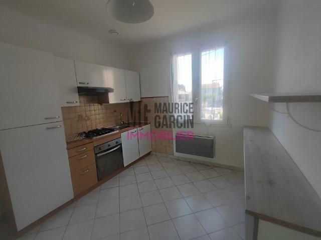 Appartement location à Carpentras, Pernes-les-fontaines