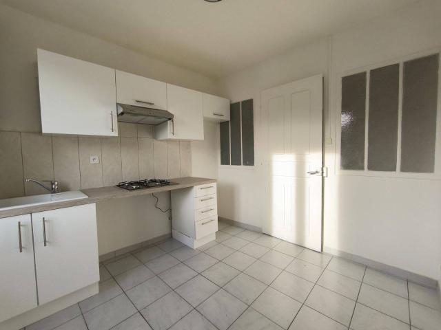 Appartement location à Saint-Genis-Terrenoire, Genilac