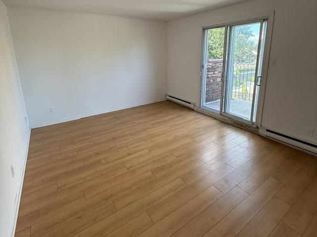 Apartment for rent in Vaudreuil-soulanges, Quebec