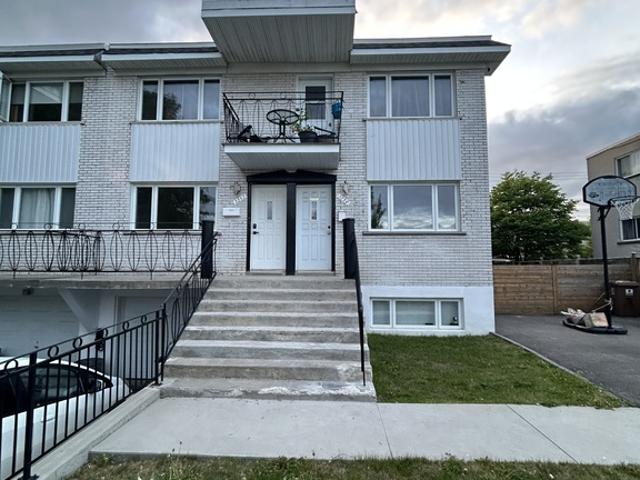 Apartment for rent in Laurentides, Quebec
