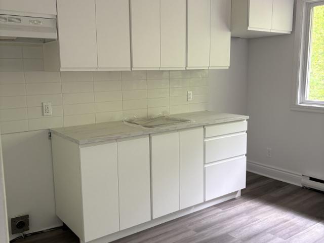 Apartment for rent in Bois-des-filion
