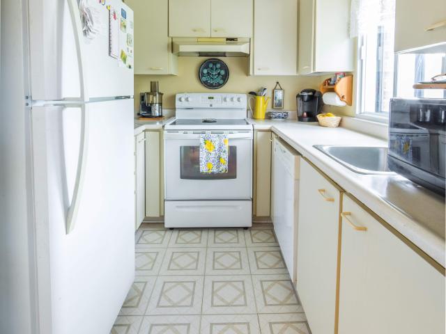 Apartment for rent in Dollard-des-ormeaux, Quebec