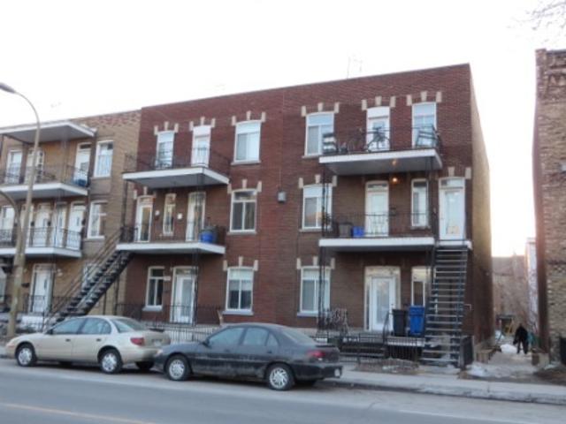 Apartment for rent in St. Leonard's, Quebec