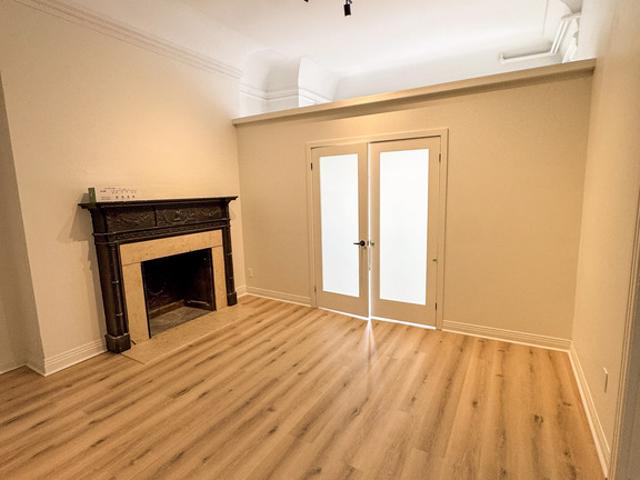 Apartment for rent in St. Leonard's, Quebec