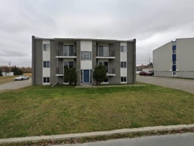 Apartment for rent in Abitibi-témiscamingue, Quebec
