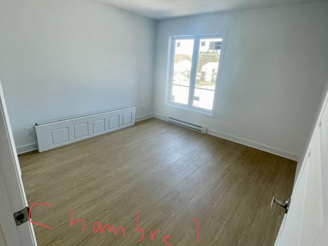 Apartment for rent in Saint-jérôme