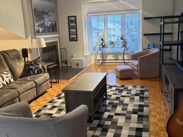Apartment for rent in Les Moulins, Quebec