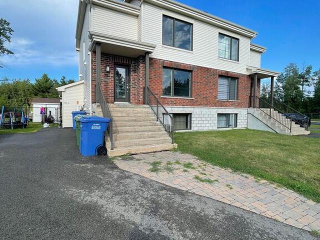 Apartment for rent in Laurentides, Quebec